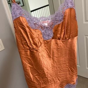 Tank top with lace detailing